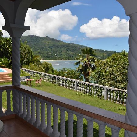 Bayview Villa -Sea Side Villa Anse Boileau Extérieur photo