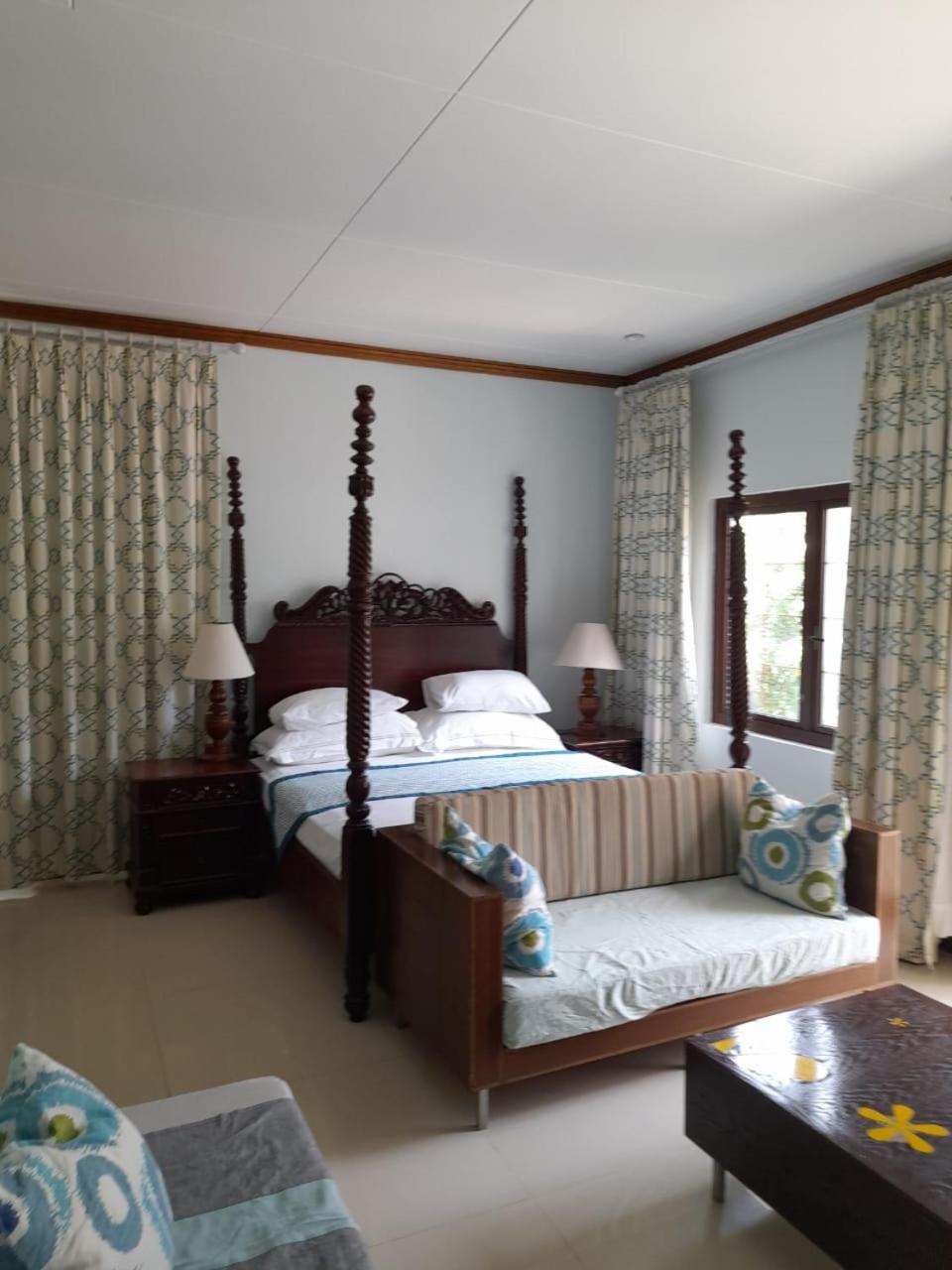 Bayview Villa -Sea Side Villa Anse Boileau Extérieur photo