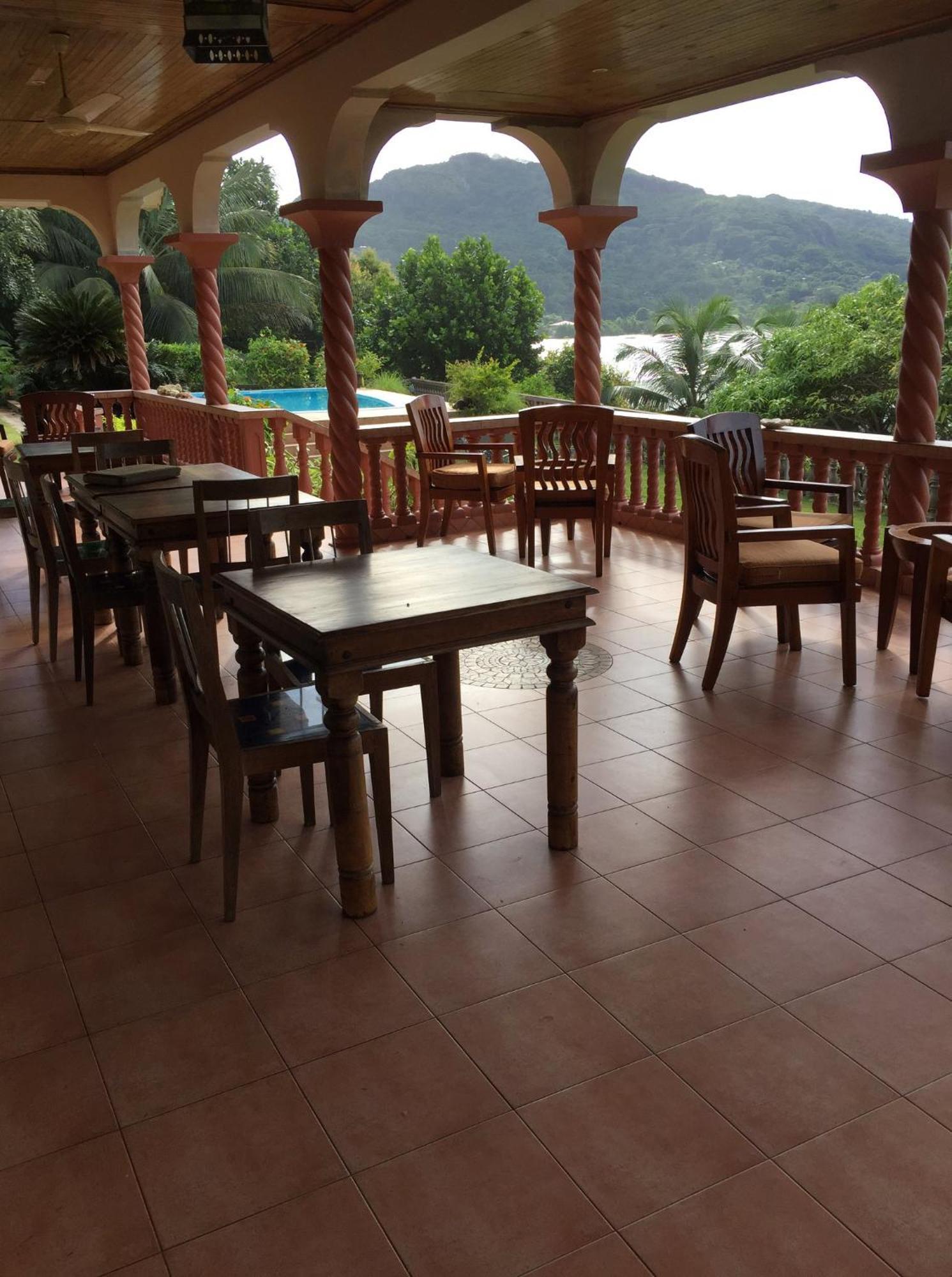 Bayview Villa -Sea Side Villa Anse Boileau Extérieur photo