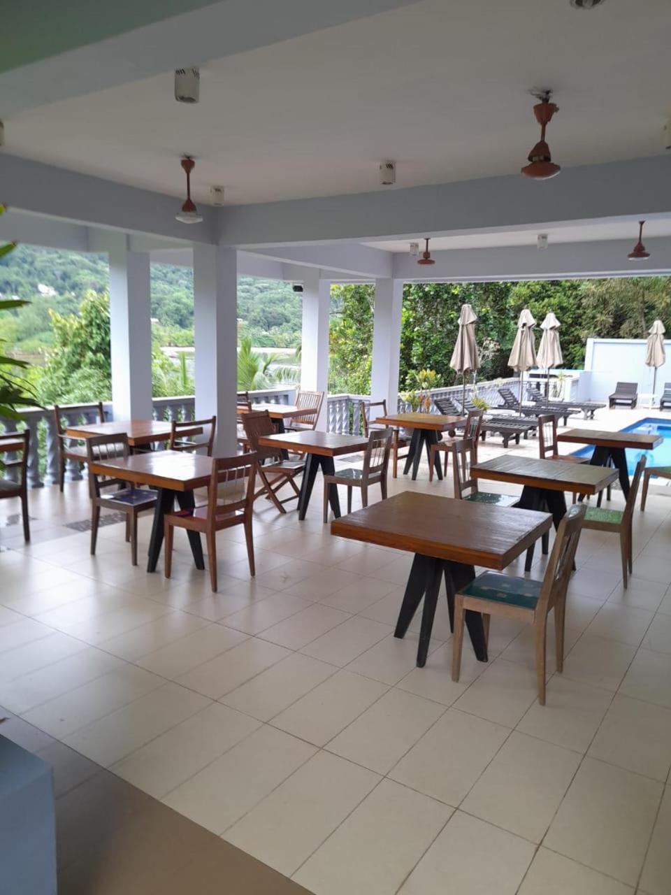Bayview Villa -Sea Side Villa Anse Boileau Extérieur photo