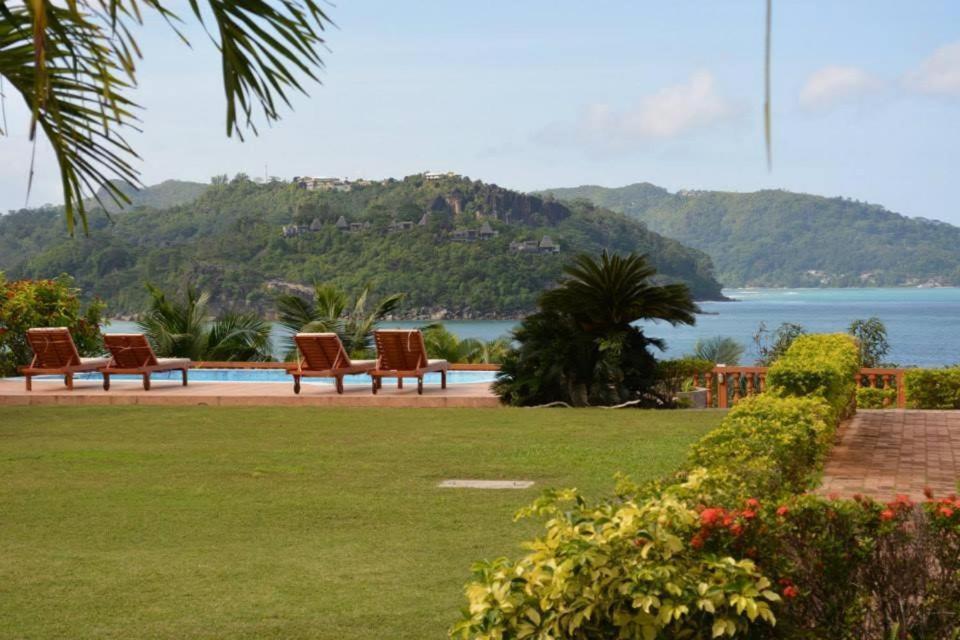 Bayview Villa -Sea Side Villa Anse Boileau Extérieur photo
