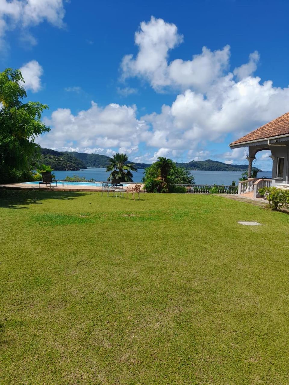 Bayview Villa -Sea Side Villa Anse Boileau Extérieur photo