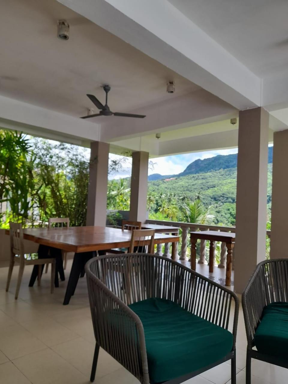 Bayview Villa -Sea Side Villa Anse Boileau Extérieur photo